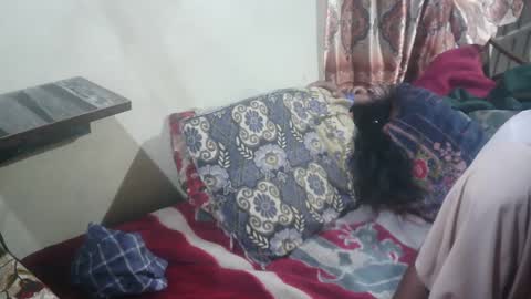 Snapshot of zoyakhan803 chatting on February 2025 06:26:02 PM zoyakhan803 online show from February 2025 06:26:02 PM