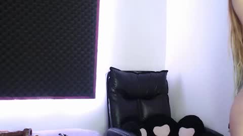 Snapshot of zpzphot chatting on October 2025 01:40:02 PM zpzphot online show from October 2025 01:40:02 PM