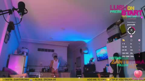 Snapshot of zrd1988 chatting on October 2025 01:17:02 AM zantiirma online show from October 2025 01:17:02 AM