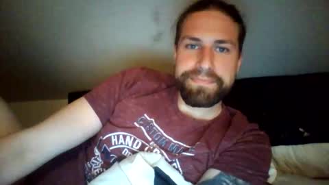 Snapshot of zubit chatting on May 2026 11:21:02 PM zubit online show from May 2026 11:21:02 PM