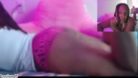 Snapshot of zuriluxe45 chatting on September 2025 09:42:02 PM zuriluxe45 online show from September 2025 09:42:02 PM