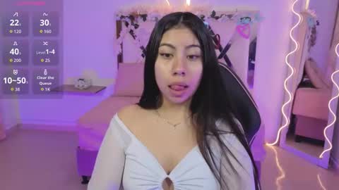 ZURY   online show from October 2025 11:18:02 AM