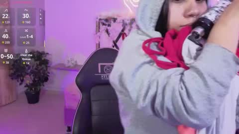 ZURY   online show from November 2025 12:03:01 PM