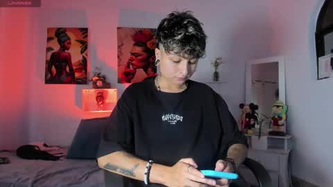 Zury Ramirez online show from November 2025 08:08:02 PM