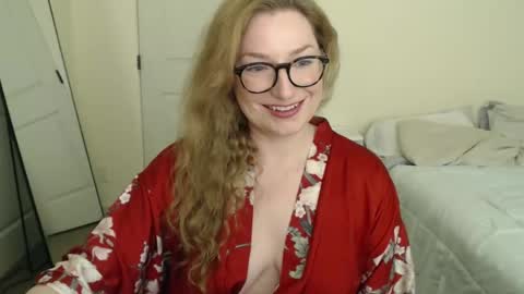 Carly online show from March 2026 07:24:02 PM