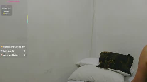 Zyra Vex online show from May 2026 10:27:01 PM
