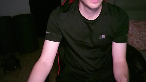 Snapshot of zyriosben chatting on October 2025 09:42:01 AM zyriosben online show from October 2025 09:42:01 AM