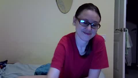 Zyuhre online show from October 2025 12:00:01 AM