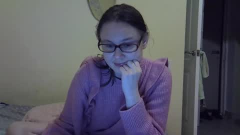 Zyuhre online show from November 2025 09:13:01 PM