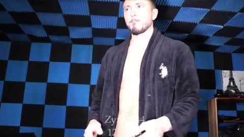 Snapshot of zyzz4444 chatting on December 2024 07:22:01 PM Greek God online show from December 2024 07:22:01 PM