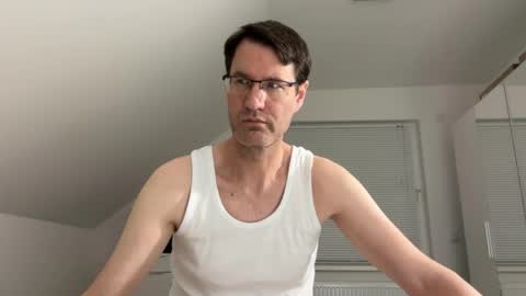 zzz123_cam online show from April 2026 03:16:01 PM