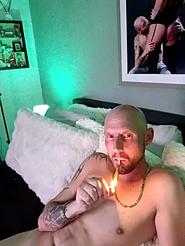 Befkoning37 online show from April 2026 09:35:01 PM