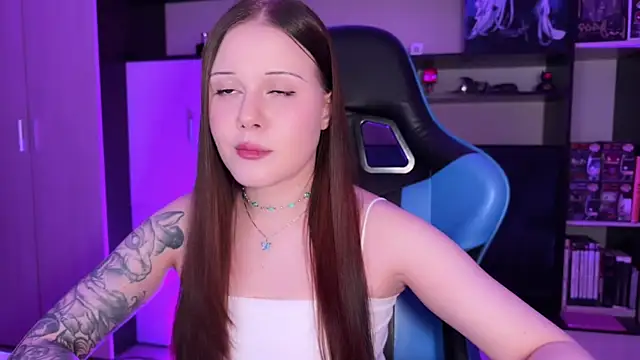 jasminevine online show from April 2026 11:33:02 PM