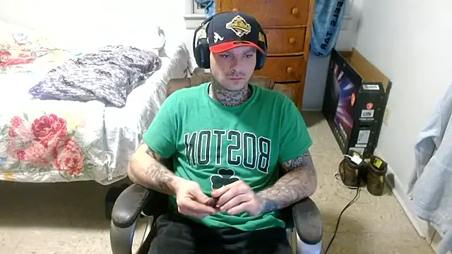 Snapshot of DADDY_KANE8--- chatting on March 2026 03:44:01 AM DADDY KANE8--- online show from March 2026 03:44:01 AM