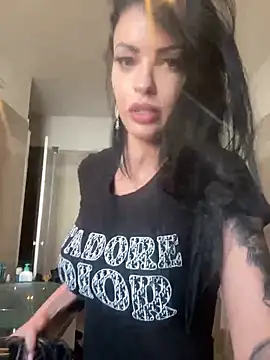 Helena Karel online show from February 2025 12:18:02 PM