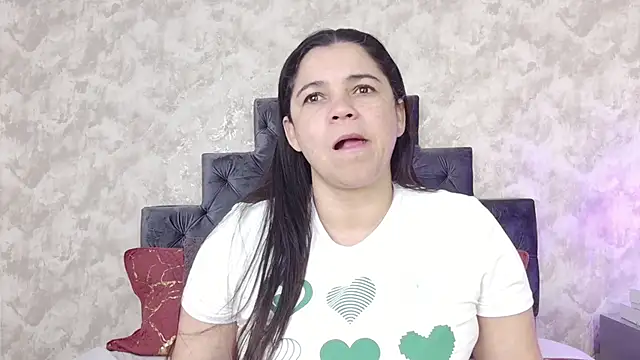 elizabeth coleman online show from December 2025 04:03:02 PM