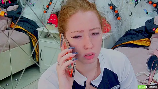 Snapshot of TinaBrook chatting on October 2025 04:03:02 AM TinaBrook online show from October 2025 04:03:02 AM