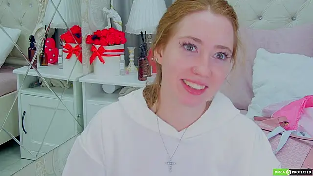 Snapshot of TinaBrook chatting on November 2025 03:50:02 AM TinaBrook online show from November 2025 03:50:02 AM