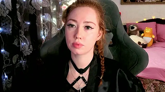 TinaBrook online show from March 2026 04:51:02 AM