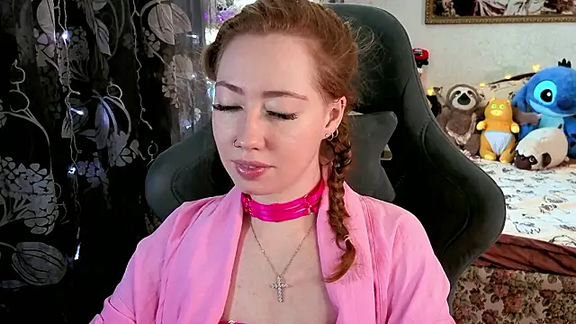 TinaBrook online show from March 2026 04:48:01 AM