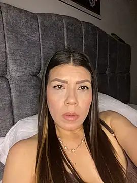 martina contreras online show from February 2026 06:13:01 AM