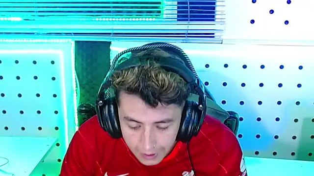 Darko0717 online show from November 2025 01:11:01 AM