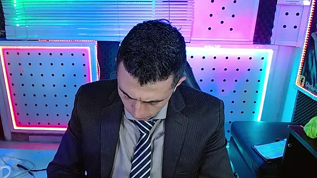 Darko0717 online show from February 2026 02:23:02 PM