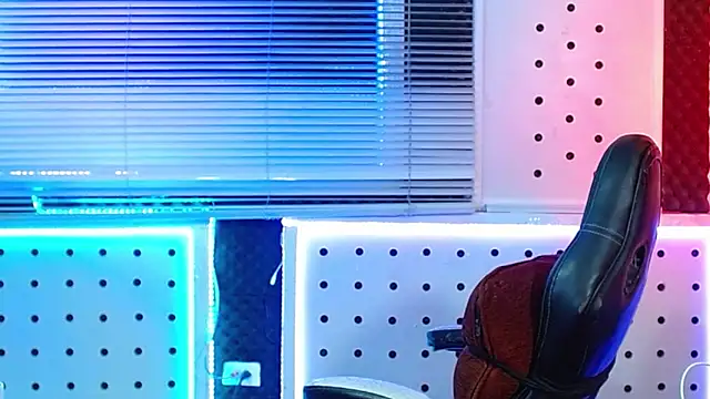 Darko0717 online show from April 2026 09:32:01 PM