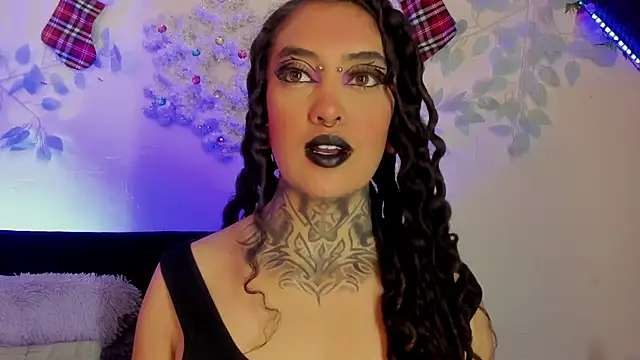 Cata green online show from December 2024 06:34:02 PM