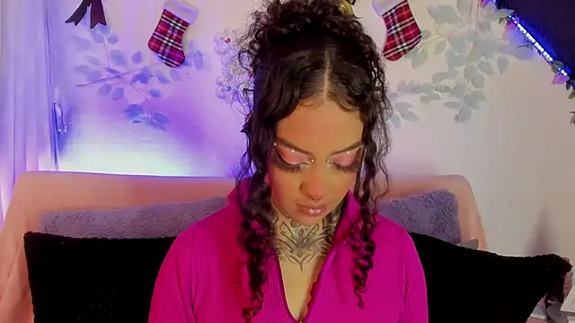 Cata green online show from December 2024 09:06:01 PM