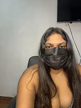 Snapshot of Black_Beauty997 chatting on December 2025 08:41:02 AM Black Beauty997 online show from December 2025 08:41:02 AM