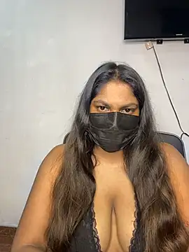 Snapshot of Black_Beauty997 chatting on December 2025 09:24:01 AM Black Beauty997 online show from December 2025 09:24:01 AM