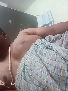 StarPacifist6 online show from May 2026 01:23:01 AM