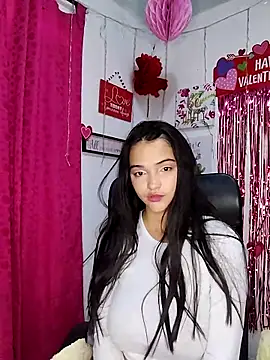 Snapshot of monica_little23 chatting on February 2026 09:33:02 PM monica little23 online show from February 2026 09:33:02 PM