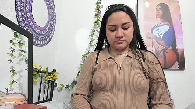 Snapshot of Hanna_moore1 chatting on October 2025 06:47:02 PM Hanna moore1 online show from October 2025 06:47:02 PM