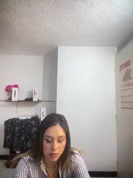 pamelao online show from February 2025 10:33:01 PM