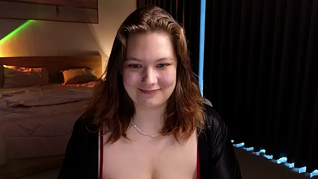 DjennaPalme online show from May 2026 10:22:01 AM