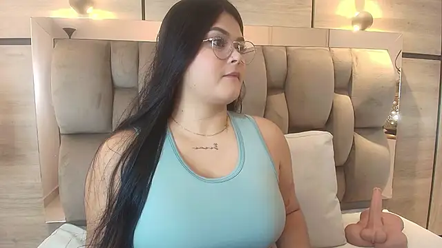 Snapshot of im_mou_ chatting on November 2025 12:07:01 PM im mou online show from November 2025 12:07:01 PM