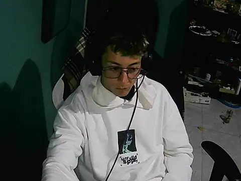 Snapshot of Jughead_16 chatting on November 2025 01:17:02 AM Jughead 16 online show from November 2025 01:17:02 AM