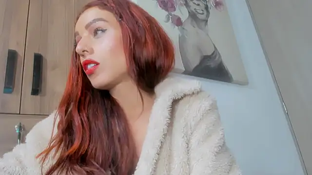 Snapshot of Ariadna-07 chatting on January 2025 06:14:01 AM Ariadna-07 online show from January 2025 06:14:01 AM