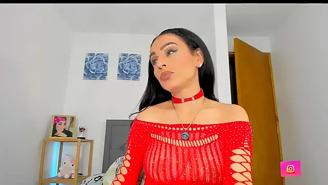 Snapshot of Ariadna-07 chatting on September 2025 03:08:02 AM Ariadna-07 online show from September 2025 03:08:02 AM