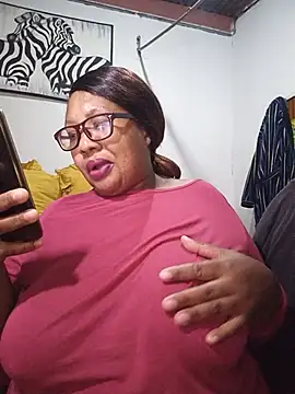 YELLOW BONE online show from July 2026 07:43:01 PM