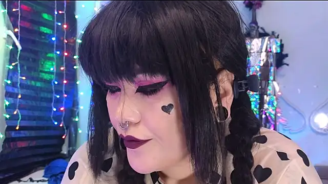 wickedxqueen online show from March 2025 10:16:01 PM