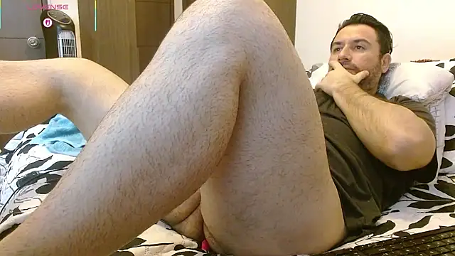 Snapshot of rodrher81 chatting on November 2025 11:31:02 AM rodrher81 online show from November 2025 11:31:02 AM