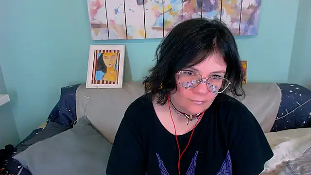 EverlyRays online show from February 2026 03:48:02 PM