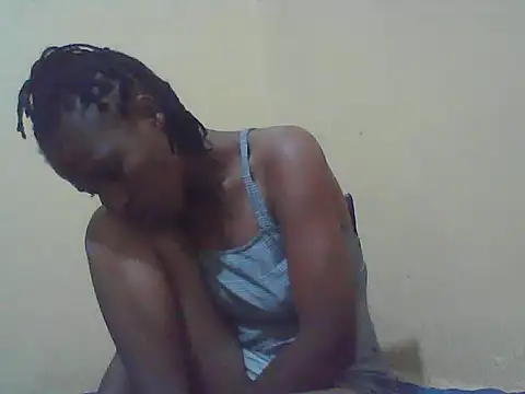 Snapshot of Smillie_prety chatting on November 2025 04:22:01 PM Smillie prety online show from November 2025 04:22:01 PM