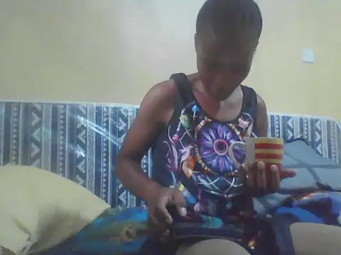 Smillie prety online show from April 2026 11:33:01 AM