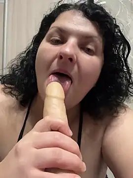 Snapshot of Taisia_W chatting on December 2024 06:52:01 AM Taisia W online show from December 2024 06:52:01 AM