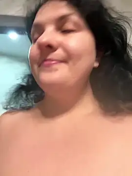 Snapshot of Taisia_W chatting on January 2025 10:06:02 AM Taisia W online show from January 2025 10:06:02 AM