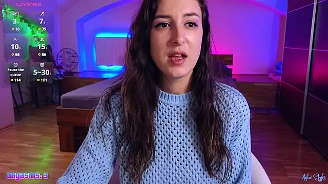 Snapshot of melinastyles chatting on December 2024 08:20:02 PM melinastyles online show from December 2024 08:20:02 PM